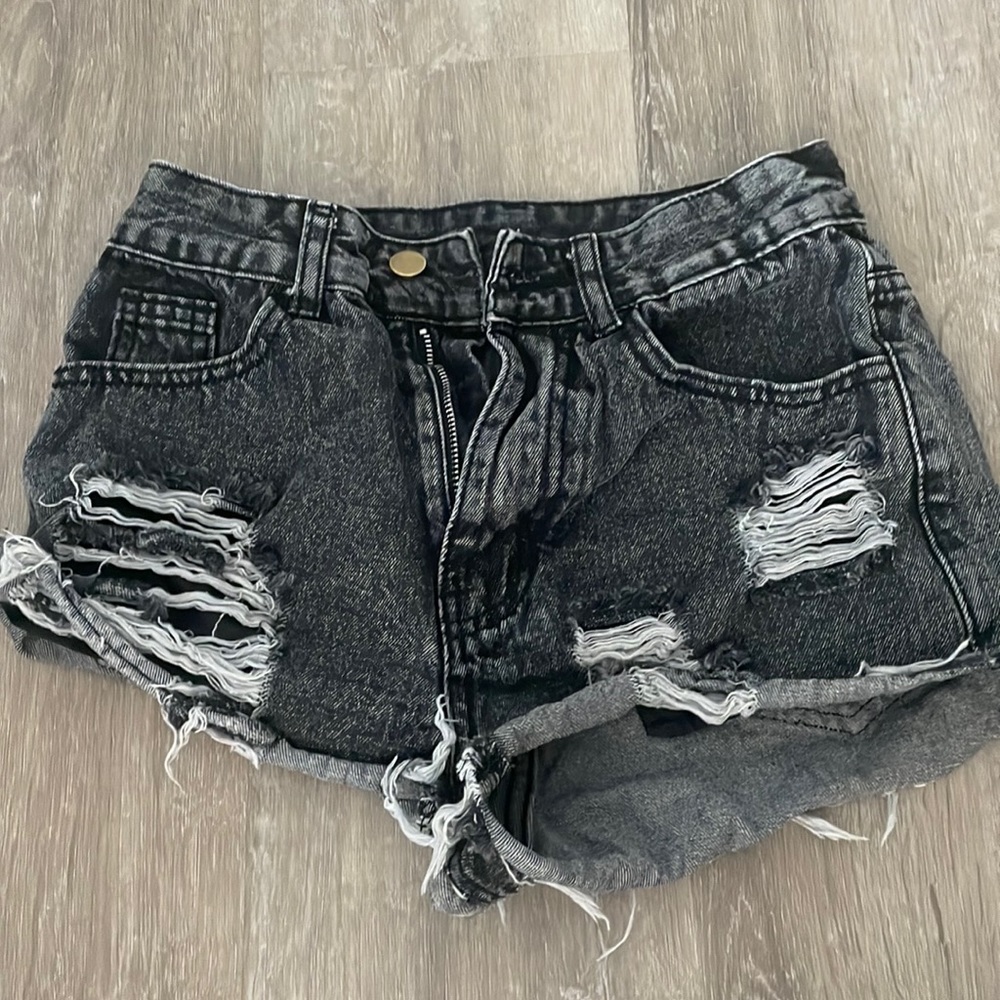 I am selling black jean shorts!!